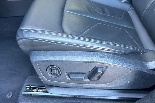 2024 Audi Q3 S line Premium