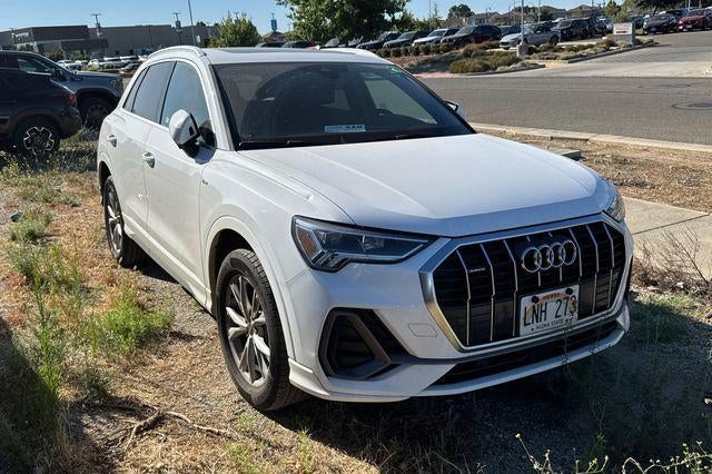 2024 Audi Q3 S line Premium