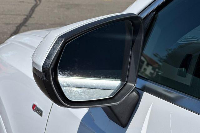 2024 Audi Q3 S line Premium