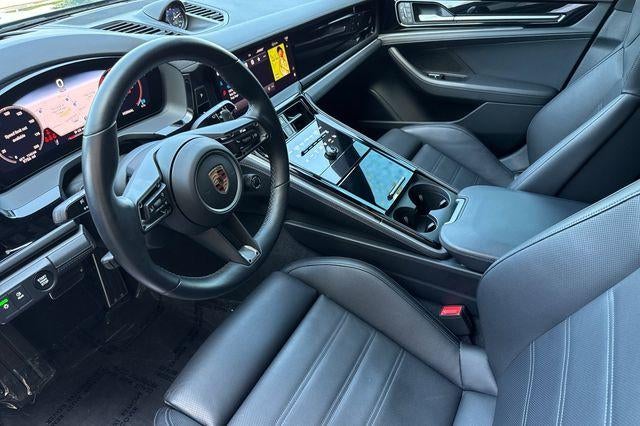 2024 Porsche Panamera Base