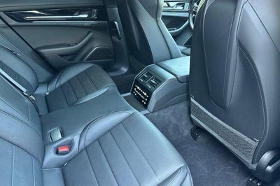 2024 Porsche Panamera Base