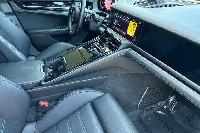 2024 Porsche Panamera Base