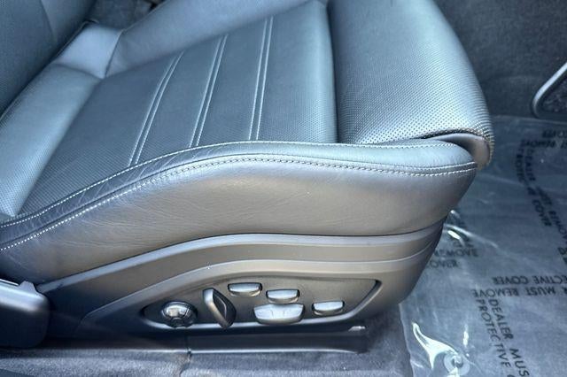 2024 Porsche Panamera Base