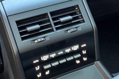 2024 Porsche Panamera Base