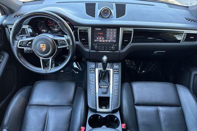 2018 Porsche Macan Base