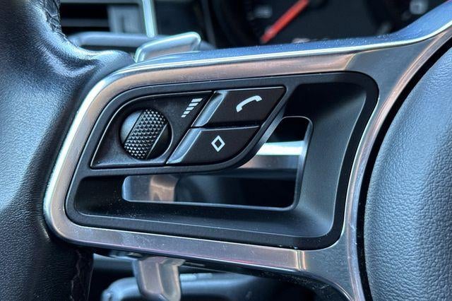 2018 Porsche Macan Base