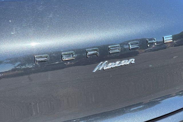 2018 Porsche Macan Base
