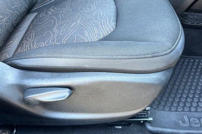 2023 Jeep Renegade Upland