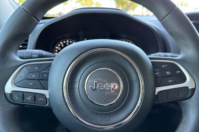 2023 Jeep Renegade Latitude